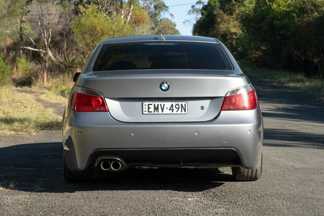 2004 BMW E60 545i & 550i Sedan - Image 10 of 31