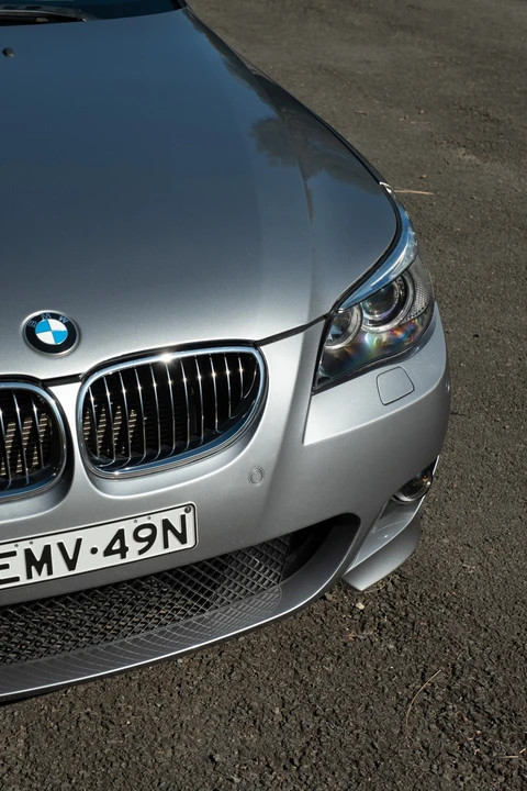 2004 BMW E60 545i & 550i Sedan - Image 15 of 31