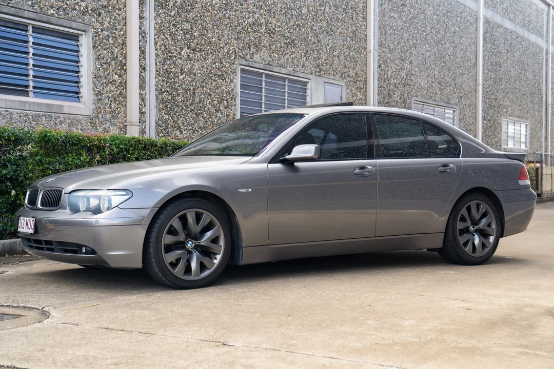 2004 BMW E65/E66 7 Series - Image 14 of 31