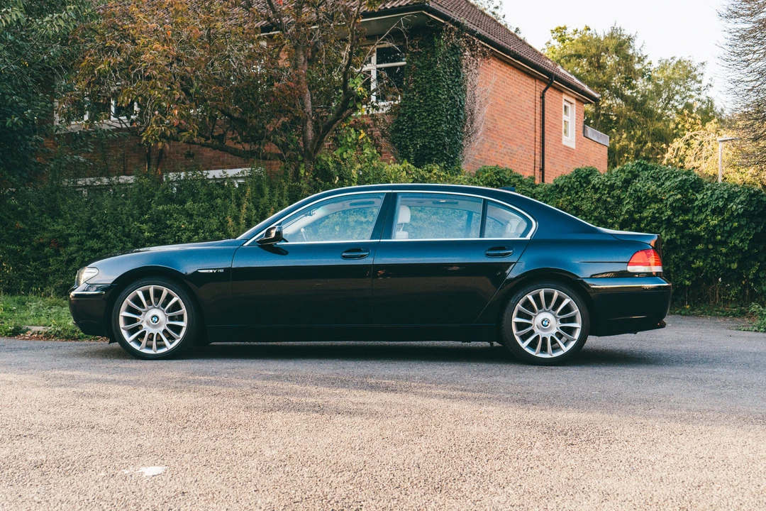 2004 BMW E65/E66 750i & 760i Sedan - Image 8 of 31