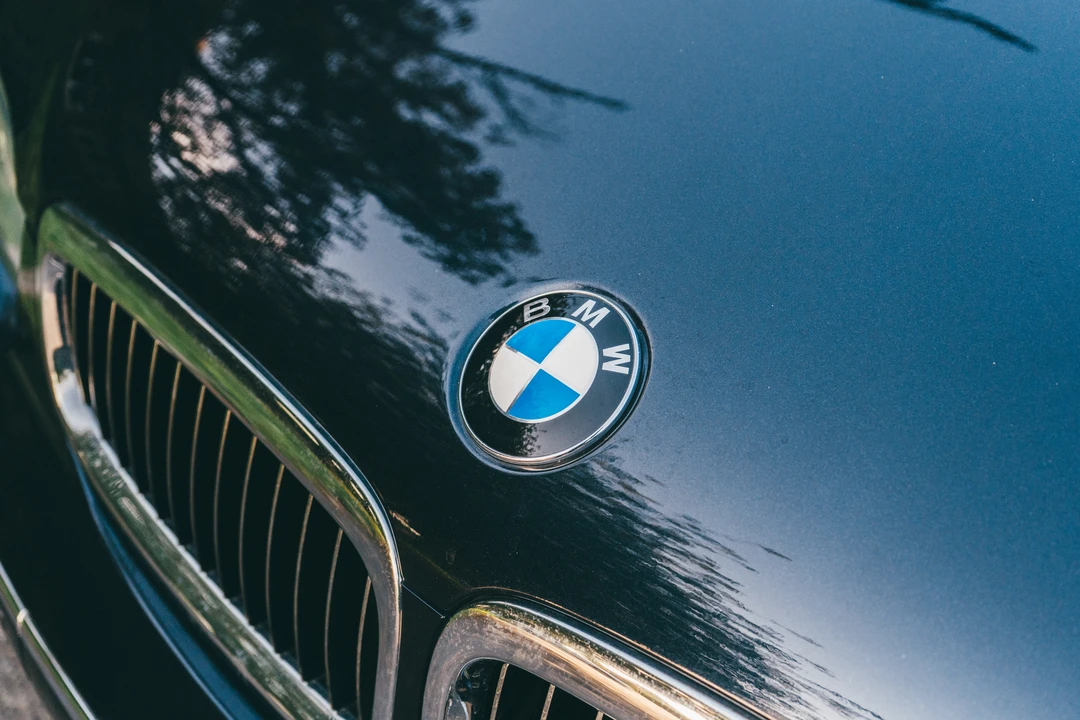 2004 BMW E65/E66 750i & 760i Sedan - Image 19 of 31