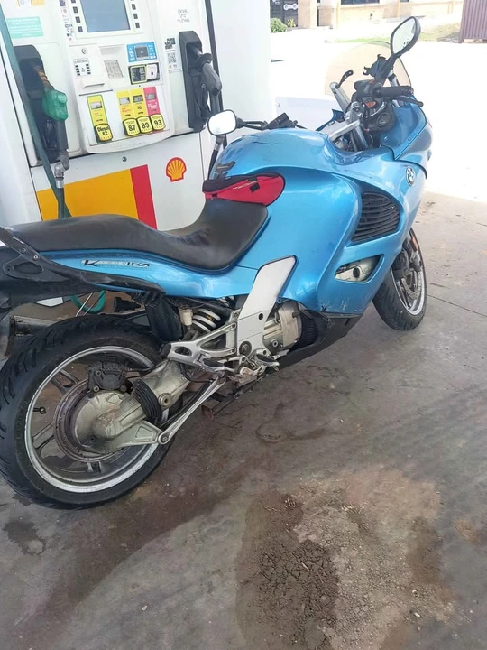2004 BMW K1200 & K1300 - Image 3 of 3