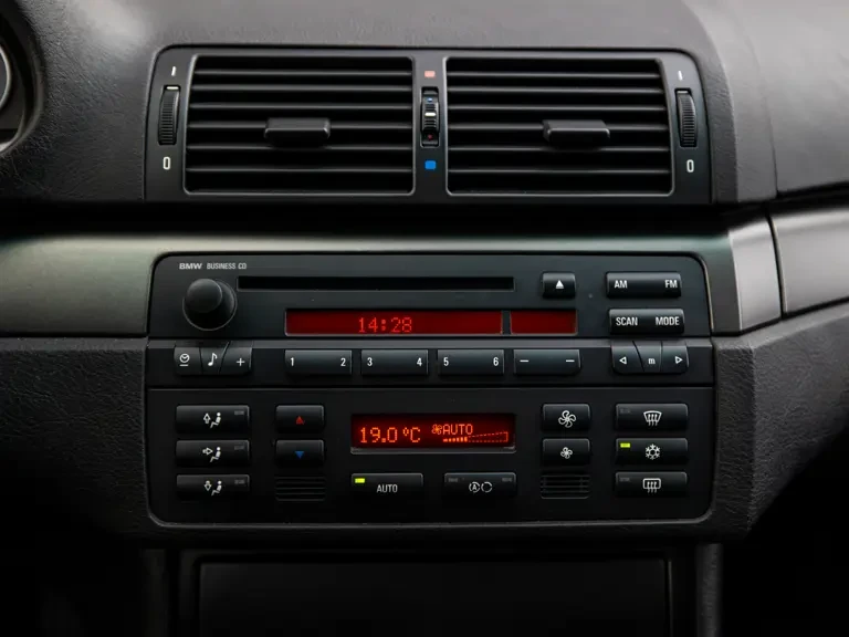 2004 BMW E46 M3 CSL - Image 16 of 31