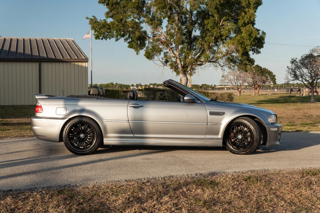 2004 BMW E46 M3 - Image 2 of 31