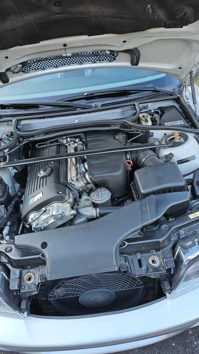 2004 BMW E46 M3 - Image 2 of 9