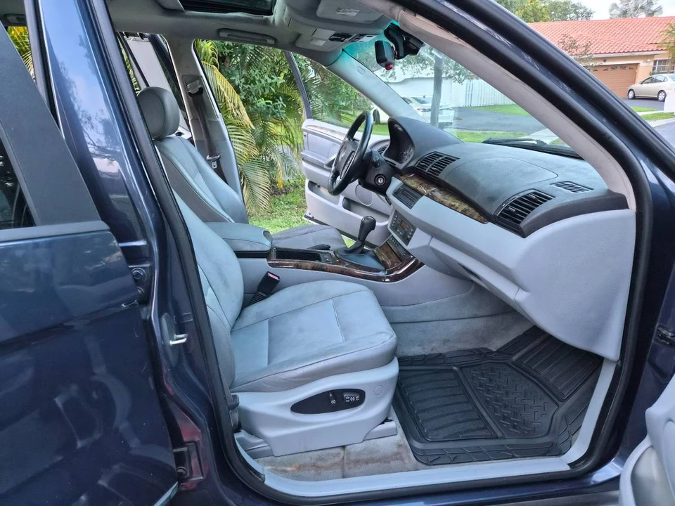 2004 BMW E53 X5 - Image 9 of 12