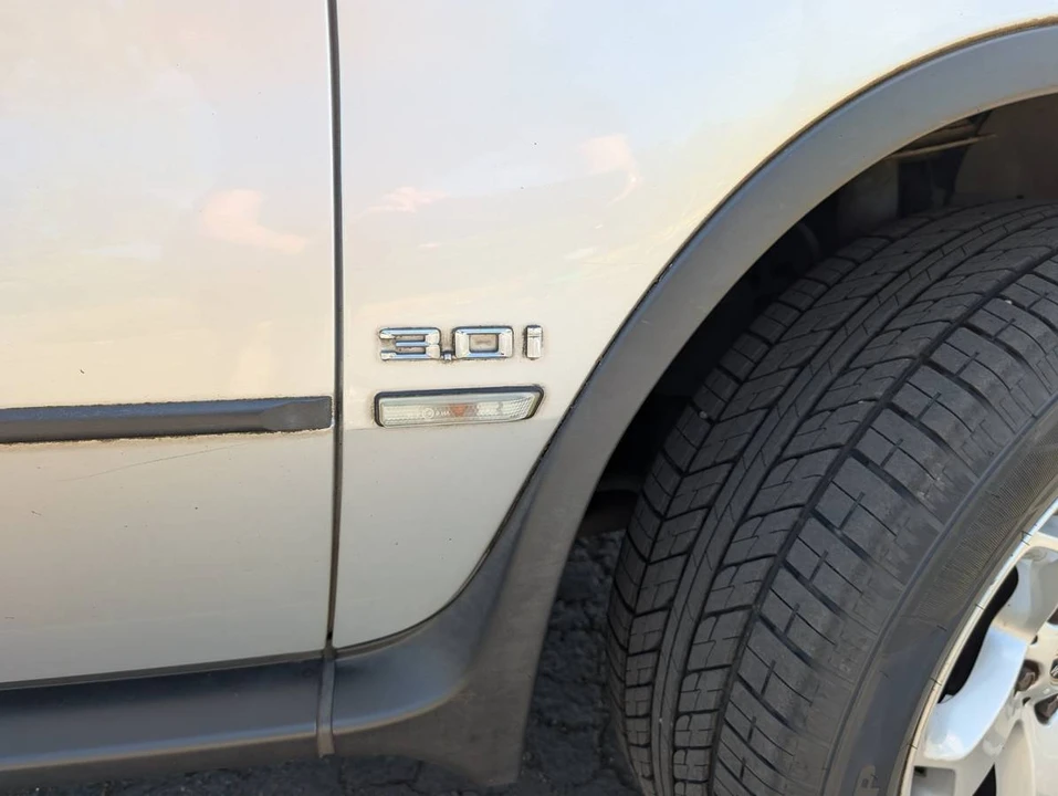 2004 BMW E53 X5 - Image 4 of 12