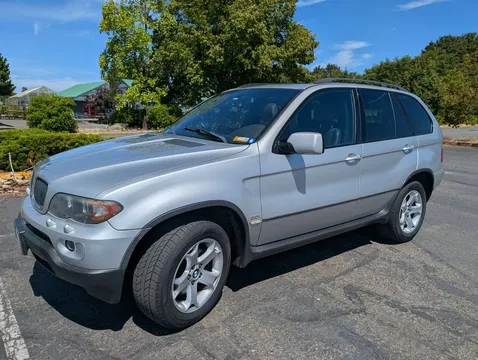 2004 BMW X5 3.0i