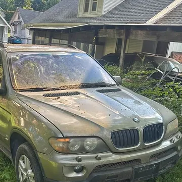 2004 BMW X5 3.0i