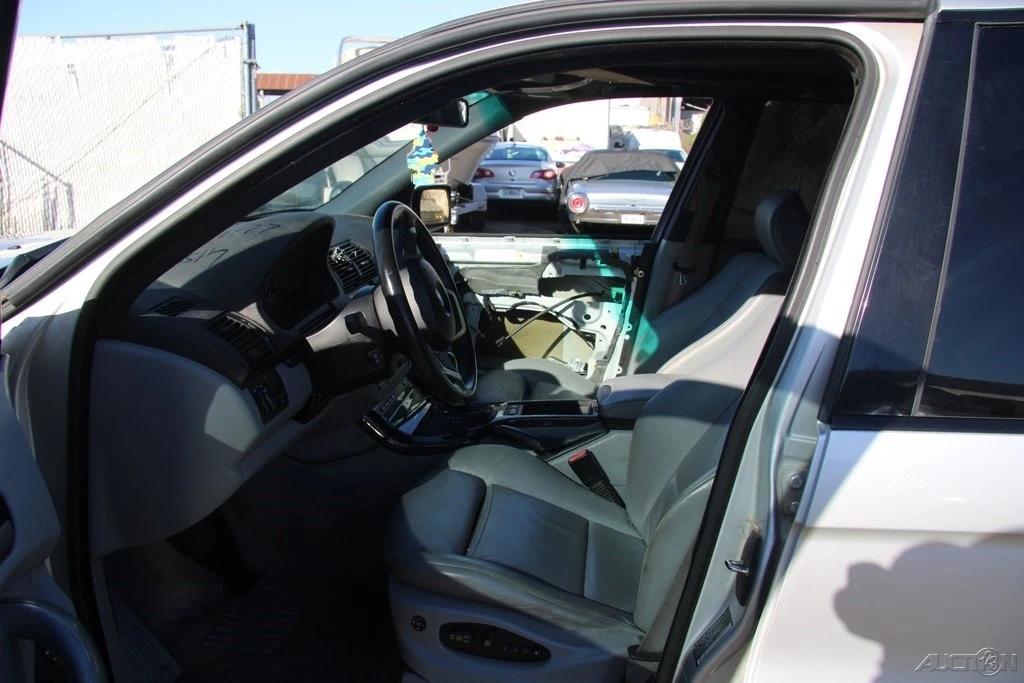 2004 BMW E53 X5 - Image 12 of 21