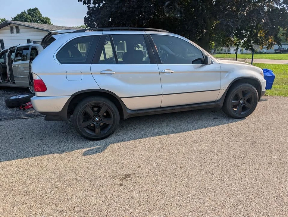2004 BMW E53 X5 - Image 2 of 7