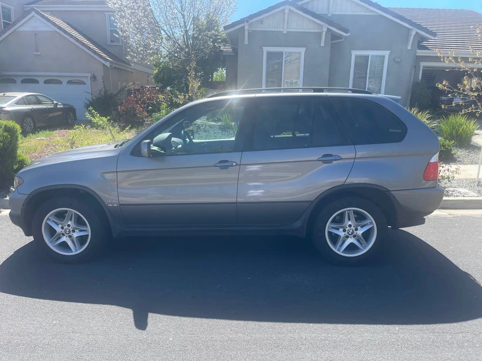2004 BMW E53 X5 - Image 2 of 9