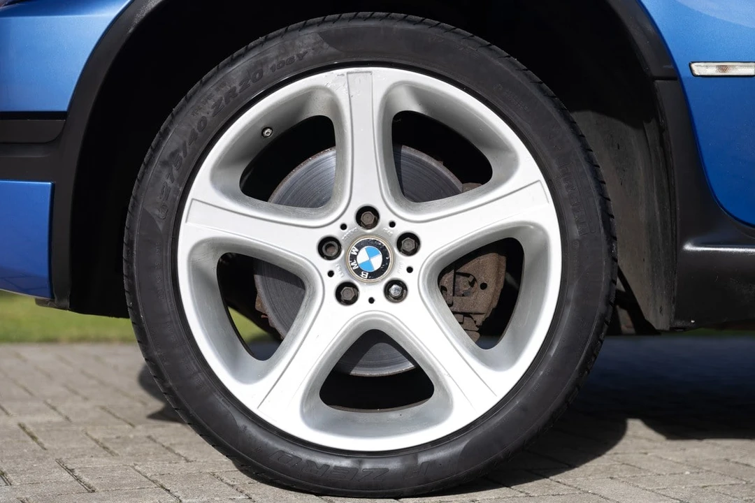 2005 BMW E53 X5 4.6is & 4.8is - Image 19 of 30