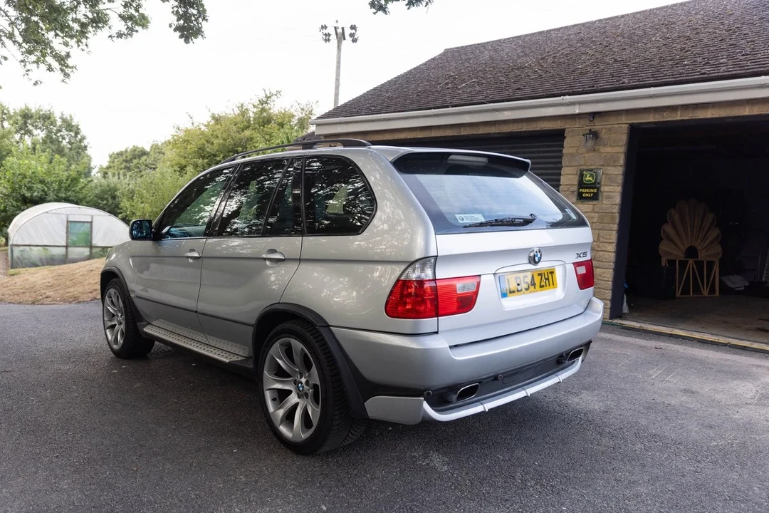 2026 BMW X5 - Image 25 of 30