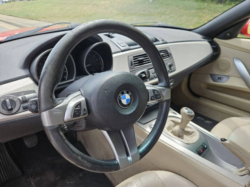 2004 BMW Z4 - Image 10 of 22
