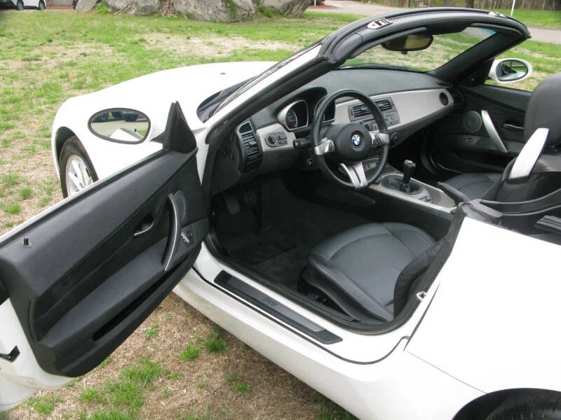 2004 BMW E85 Z4 Roadster - Image 9 of 22