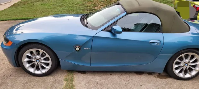 2004 BMW Z4 2.5i