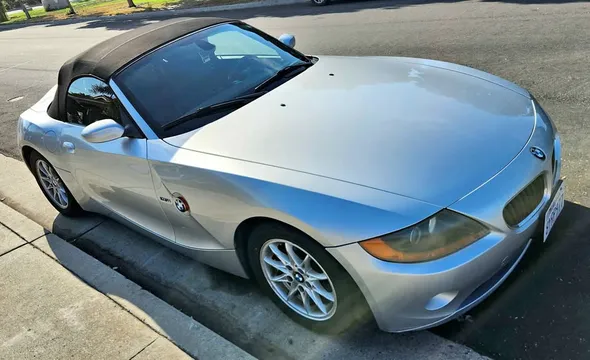 2004 BMW Z4 2.5i Roadster