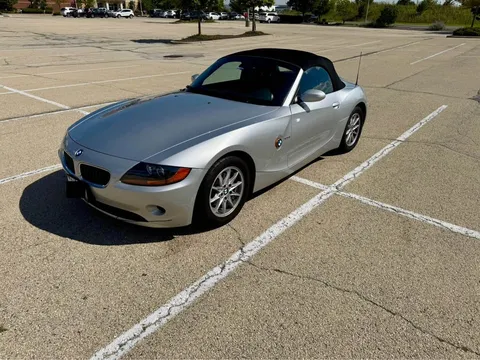 2004 BMW Z4 2.5i Roadster 2D