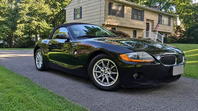 2004 BMW Z4 2.5i Roadster