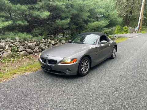 2004 BMW Z4 2.5i Roadster 2D