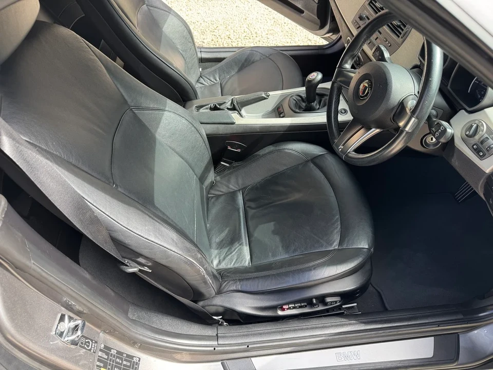 2004 BMW Alpina - Image 29 of 31