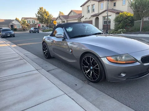 2004 BMW Z4 Convertible