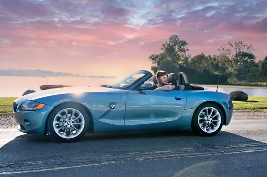 2004 BMW Z4 Roadster 2D
