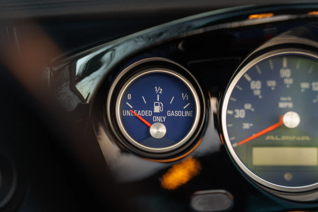 2004 BMW Z8 - Image 16 of 31