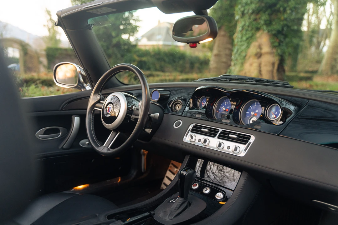 2004 BMW Z8 - Image 23 of 31