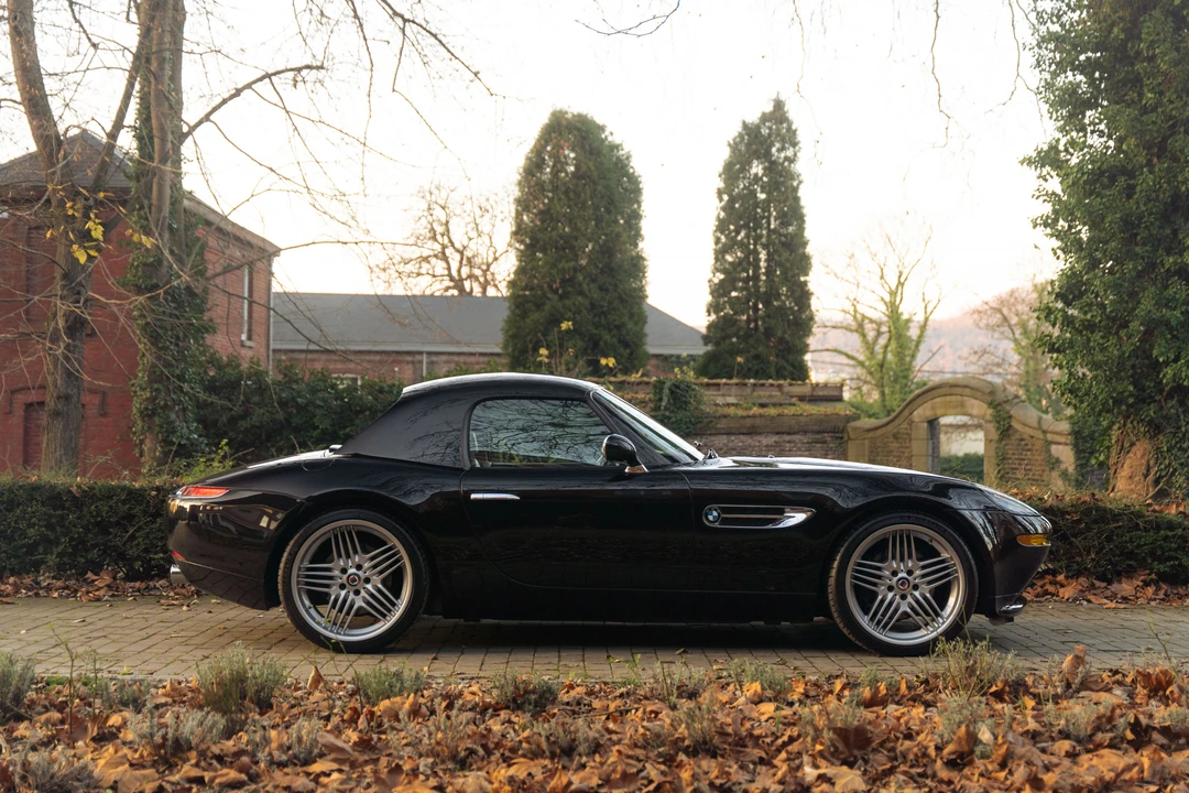 2004 BMW Z8 - Image 7 of 31