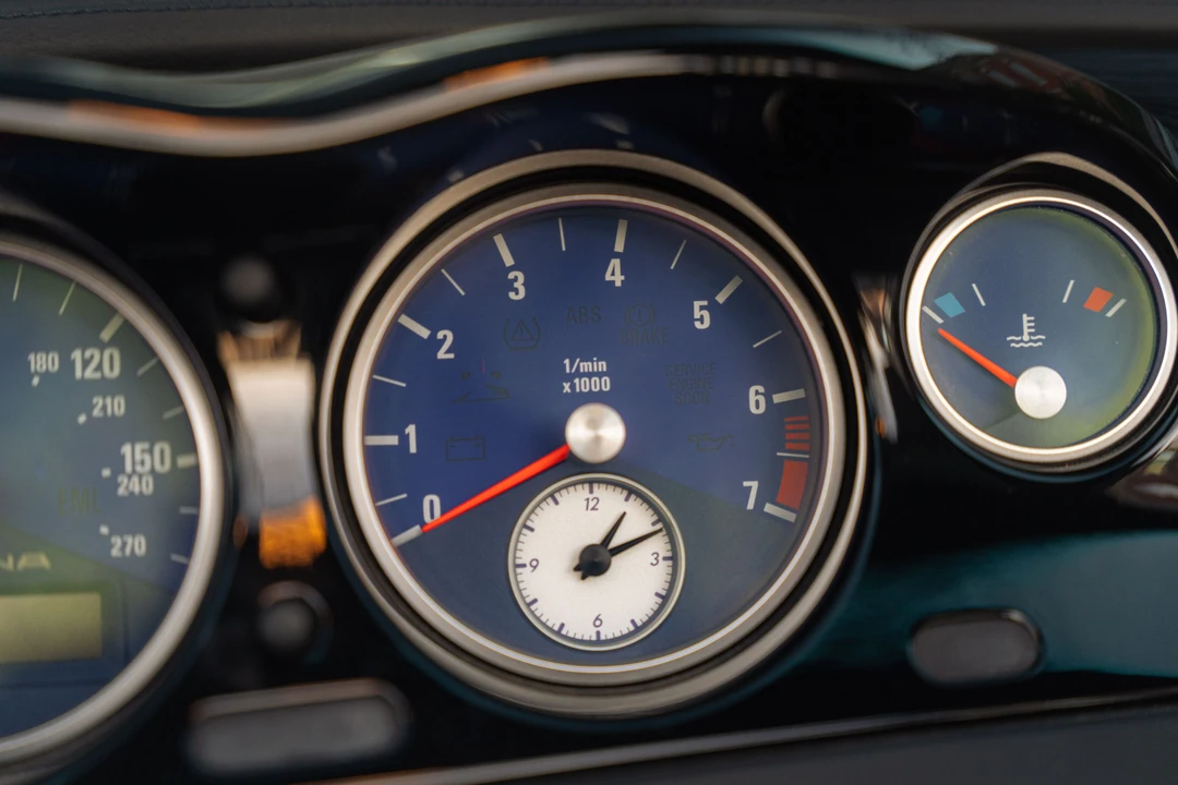 2004 BMW Z8 - Image 15 of 31