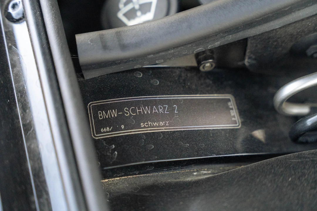 2004 BMW Z8 - Image 29 of 31