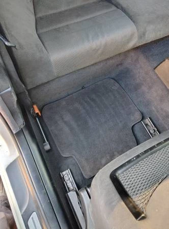 2004 BMW E46 330i & 330Ci - Image 20 of 21