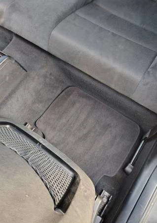 2004 BMW E46 330i & 330Ci - Image 19 of 21