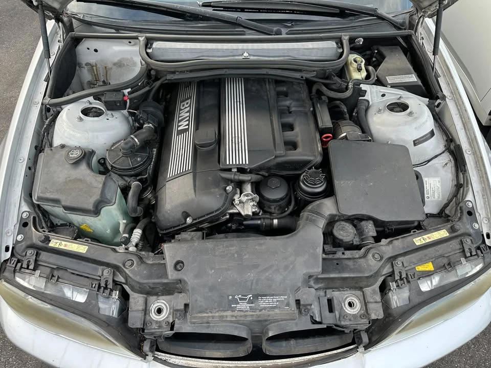 2004 BMW E46 330i & 330Ci - Image 18 of 19
