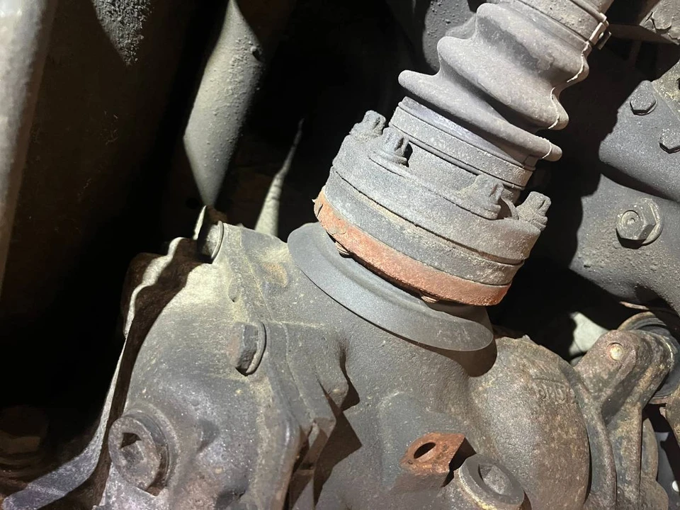 2004 BMW E46 330i & 330Ci - Image 14 of 24