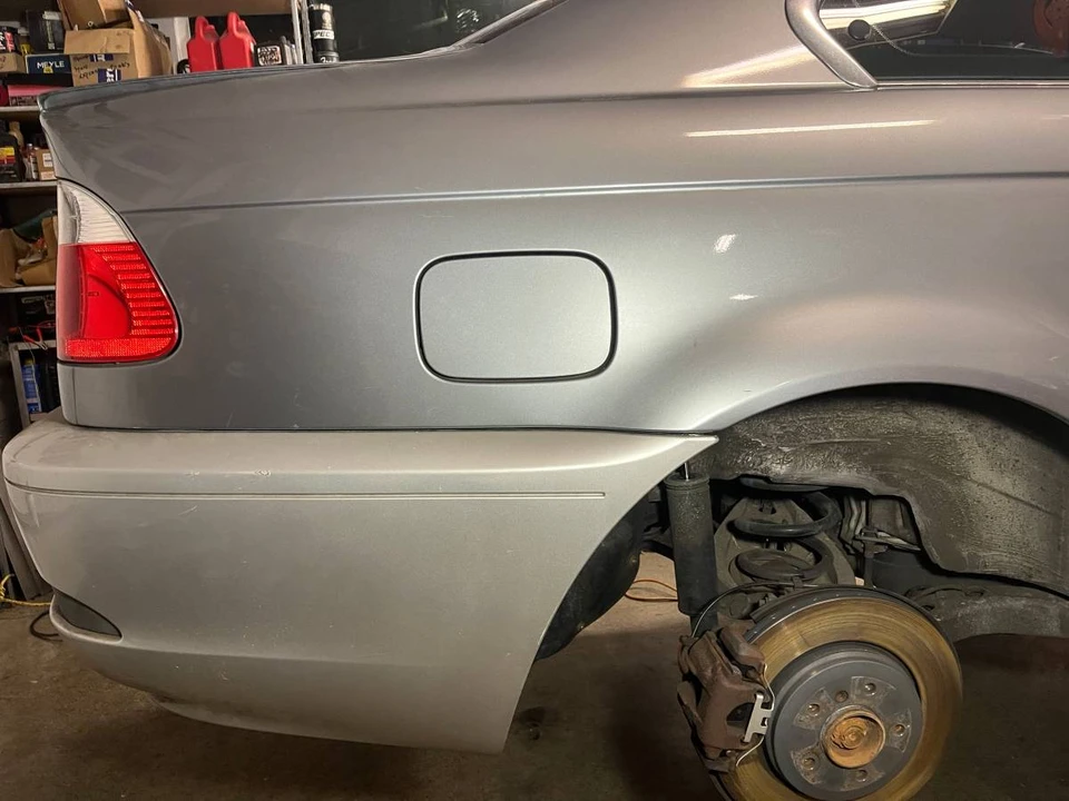 2004 BMW E46 330i & 330Ci - Image 7 of 24
