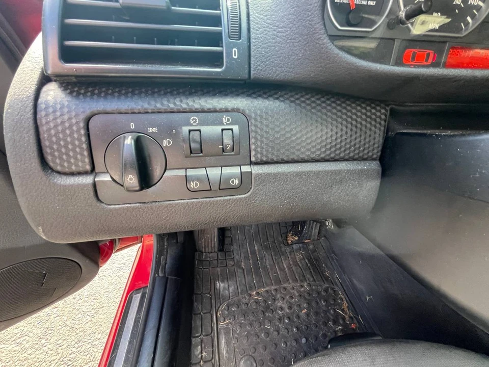 2004 BMW E46 330i & 330Ci - Image 17 of 24