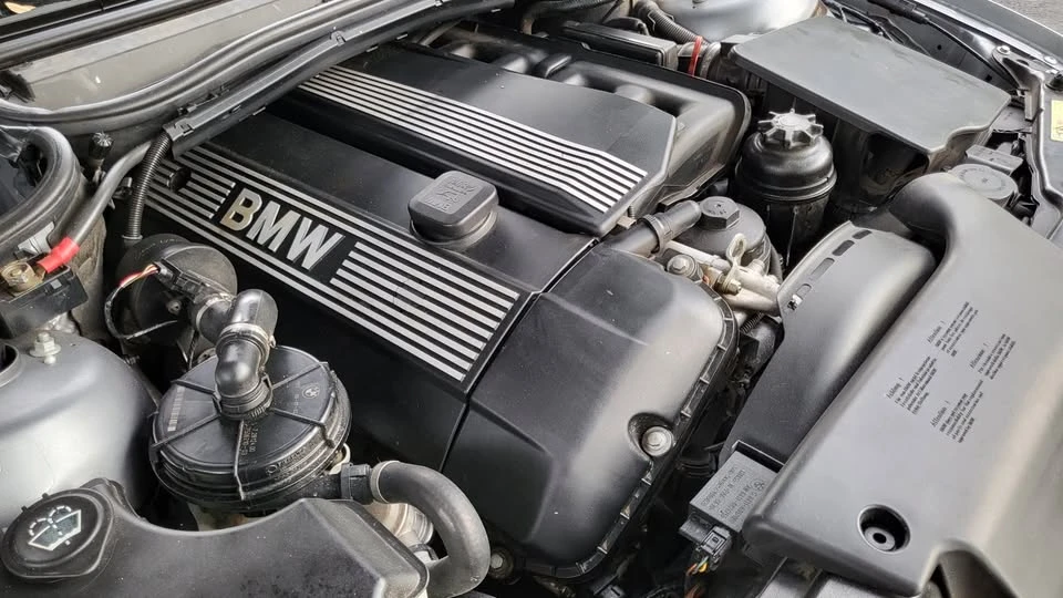 2004 BMW E46 3 Series - Image 15 of 18