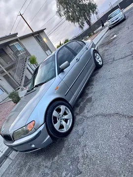 2004 BMW 325i