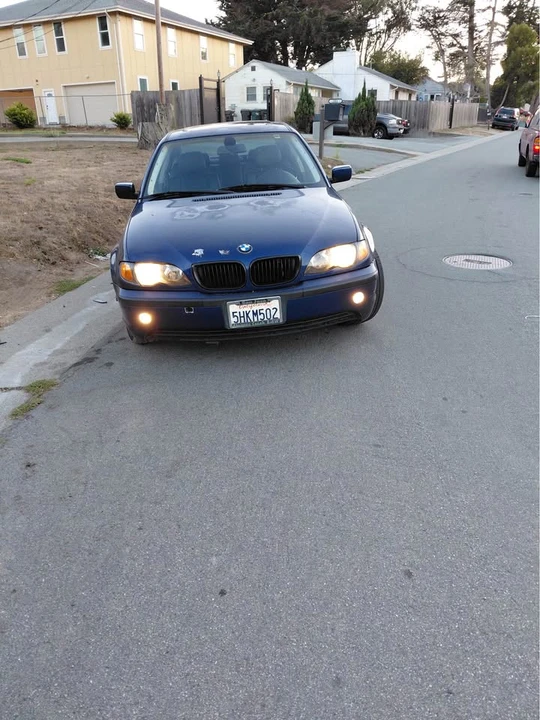 2004 BMW i4 - Image 2 of 8
