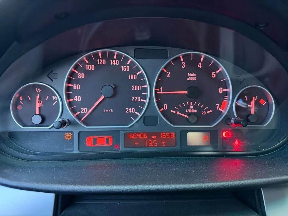 2004 BMW E46 330i & 330Ci - Image 7 of 12