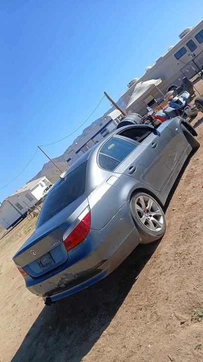 2004 BMW E60 545i & 550i Sedan - Image 4 of 8