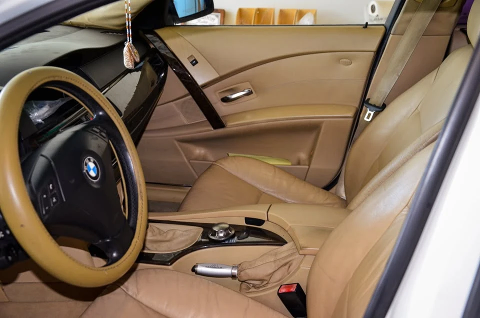 2004 BMW E60 5 Series Sedan - Image 13 of 20