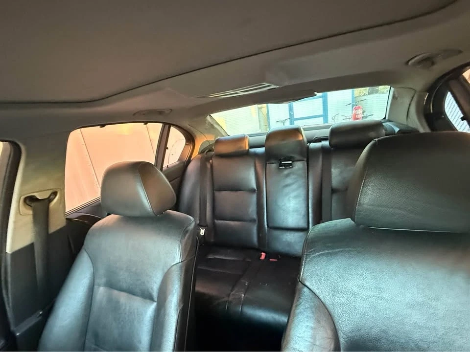 2004 BMW E60 5 Series Sedan - Image 9 of 10