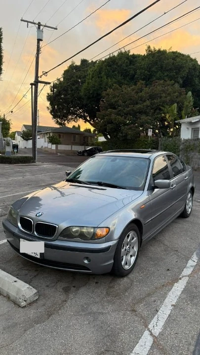 2004 BMW E60 5 Series Sedan - Image 3 of 11