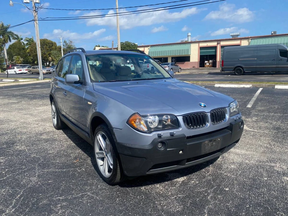 2004 BMW X5 - Image 3 of 10