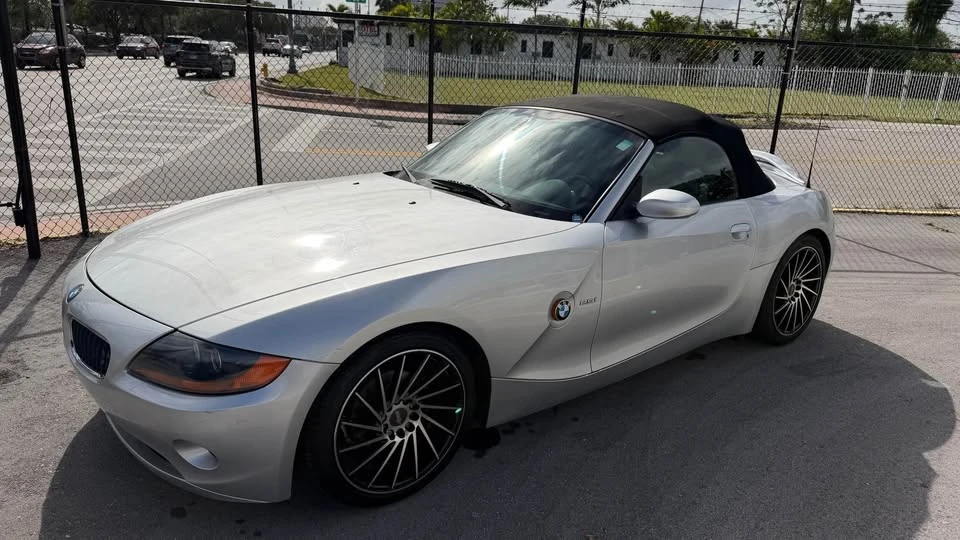 2004 BMW E85 Z4 Roadster - Image 2 of 9