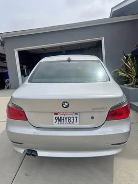 2004 BMW 530i